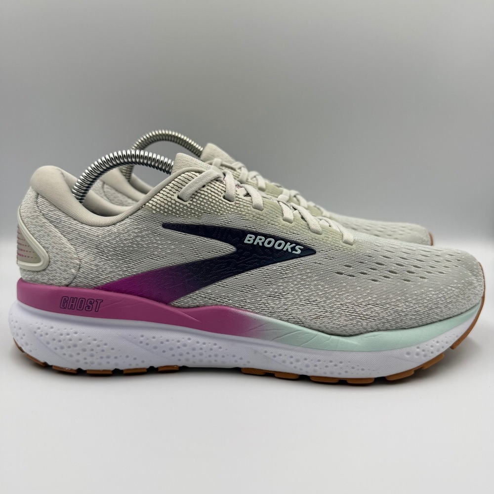 Brooks Ghost 16 Women's Size 10 Grey Pink White Running Shoes Athletic Sneakers